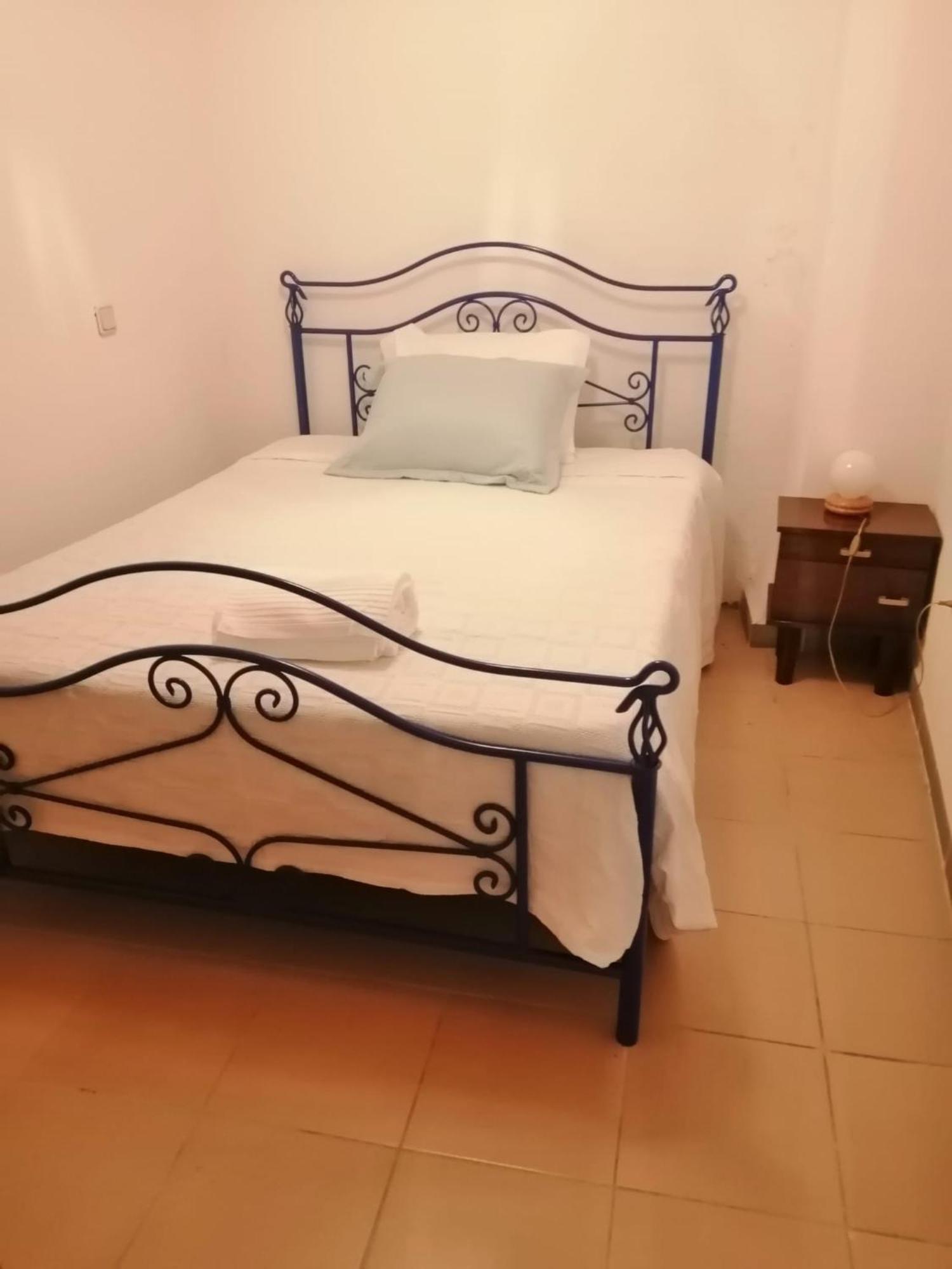 Hostal As Tres Irmas Bragança Habitación foto